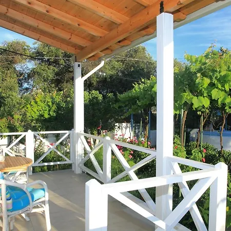 Blue Sky Cottage, Kanouli