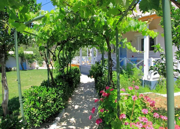 Blue Sky Cottage, Kanouli * Halikounas