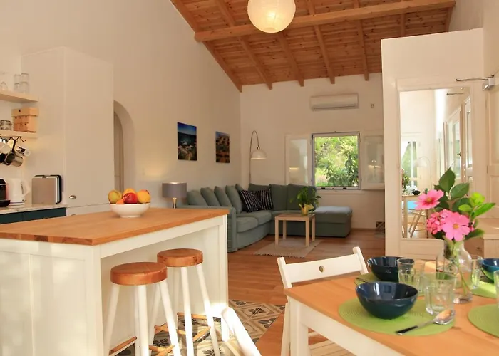 Dom wakacyjny Blue Sky Cottage, Kanouli Halikounas